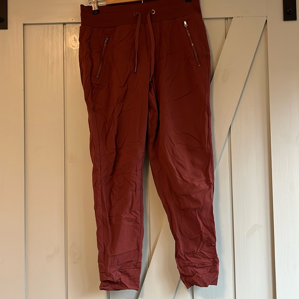 Athleta Trekkie North Jogger